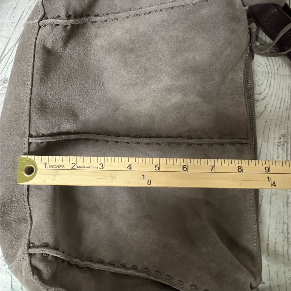 The Sak Los Feliz Hobo Purse Shoulder Bag Mushroom Suede - Picture 10 of 16
